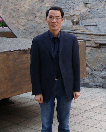 钟小勇照片小说狂人
20170303